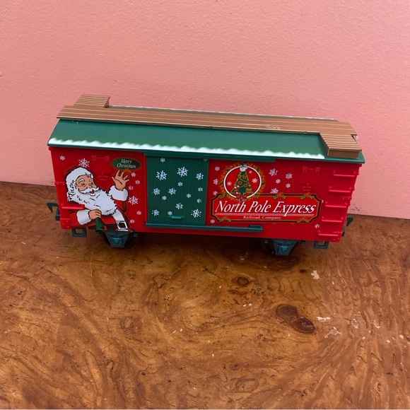Eztec No. 37189 North Pole Express Christmas Train Replacement Box Car - Picture 2 of 13
